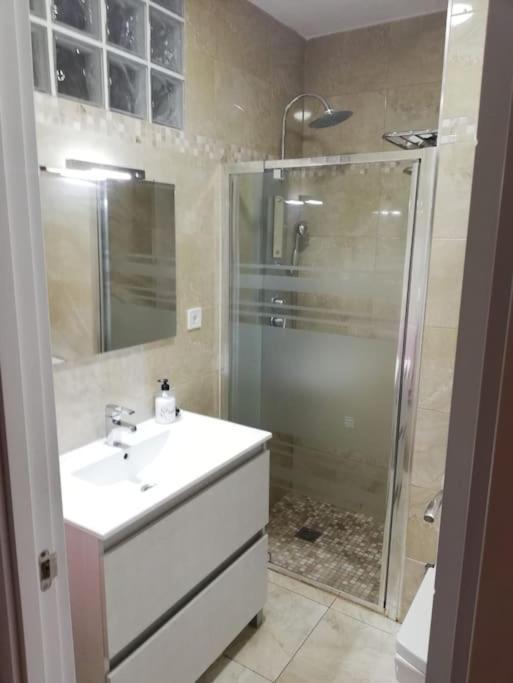Piso Reformado 3 Habitaciones Siviglia Esterno foto